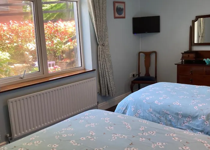 Fitzgerald's V94 Yy47 3*